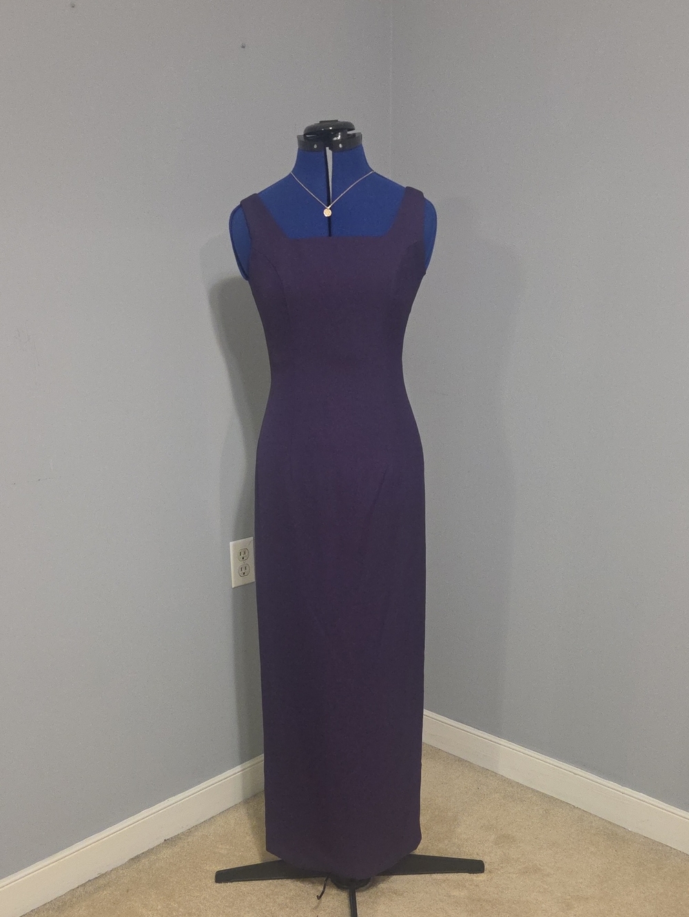 Elegant Purple Square-Neck Maxi Dress